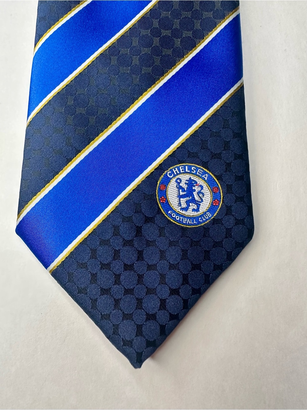 Official CHELSEA FOOTBALL CLUB Blue Striped Men's Tie, 3”